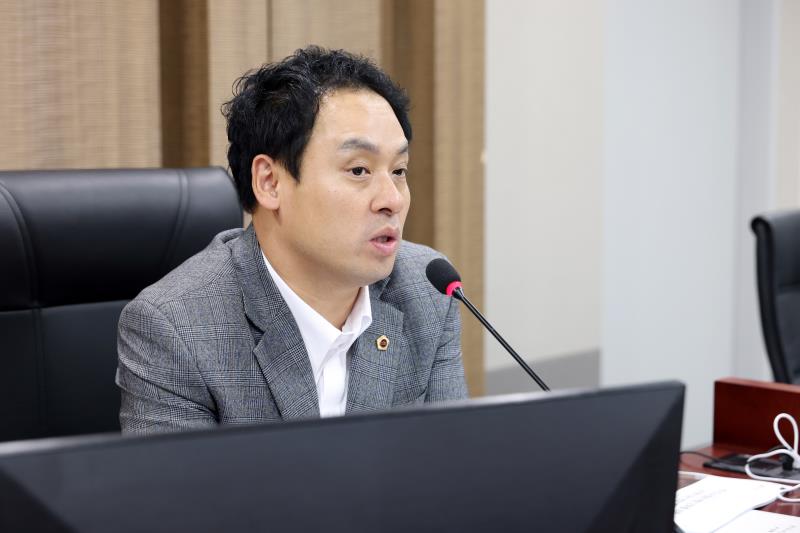 경기도  AI 인재 양성을 위한 정책 개선 방안 정책연구용역 착수보고회_10
