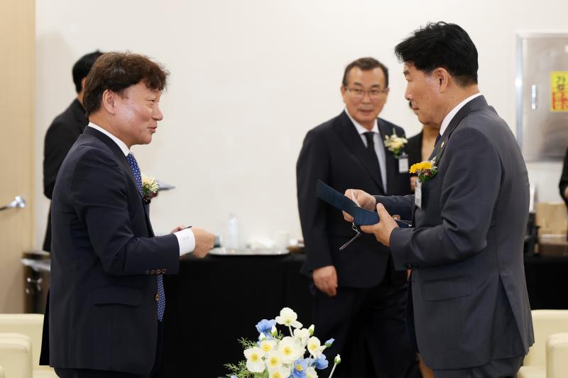 대한민국시군자치구의회의장협의회회장 취임식_5