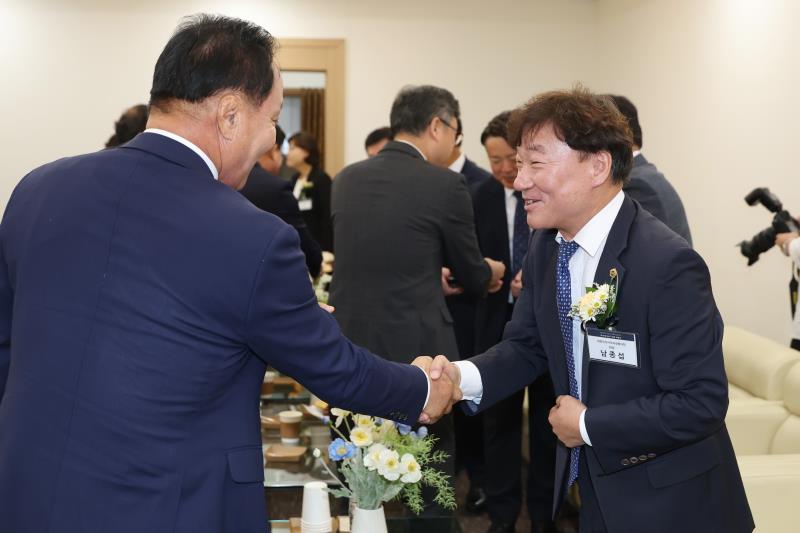 대한민국시군자치구의회의장협의회회장 취임식_7