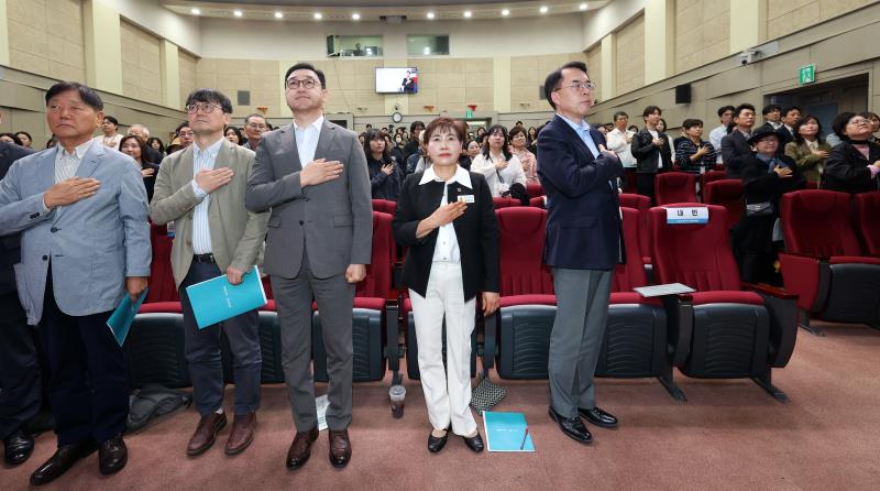 통합돌봄 및 미래형 복지 구현을 위한 '노인복지관 중심 전달체계 확립 및 선배시민 활성화' 정책토론회_5