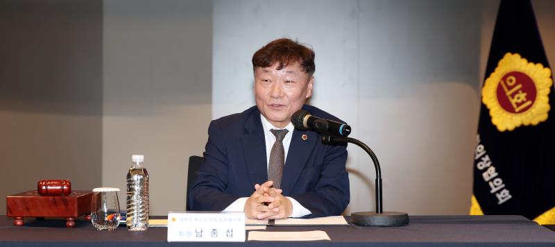 지방의회법 제정 촉구 특별위원회 위원 위촉 및 제1차 회의_2