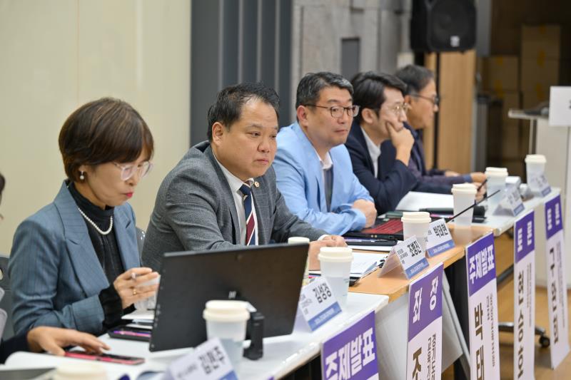 교사와 학부모의 신뢰 회복 첫걸음 '서로 다름이해하기' 정책토론회_6